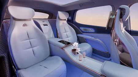 Mercedes Maybach Eqs 2