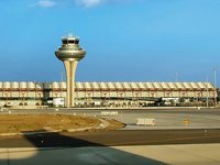LiveATC.net, escucha la señal de las torres de control