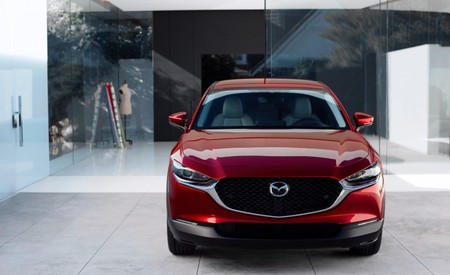 Pódcast #25: Mazda CX-30: Precios y versiones + Nissan Versa: Precios y versiones + Corvette C8 convertible
