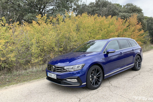 Probamos el Volkswagen Passat 2020: más tecnológico y cercano a la conducción autónoma sin decir no al dinamismo
