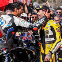 BMW quiere fichar a Andrea Iannone para WSBK y lo que surja, pero Ducati lo tiene en la recámara por si Álvaro Bautista se retira