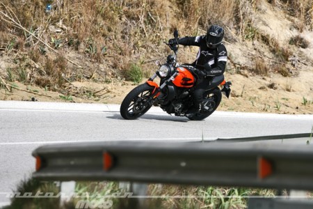 Scrambler Ducati Sixty2 033