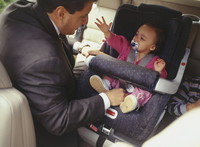 Aneiros, el nuevo sistema de prevención que podría evitar las muertes de bebés por olvido dentro del coche