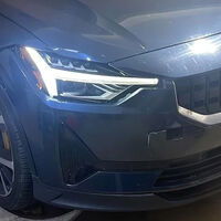 Atropella un ciervo con su Polestar 2 y el taller le sablea 15.000 euros por reparar este arañazo