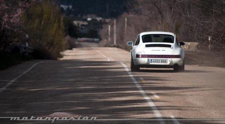 Porsche 911 Carrera RS 964