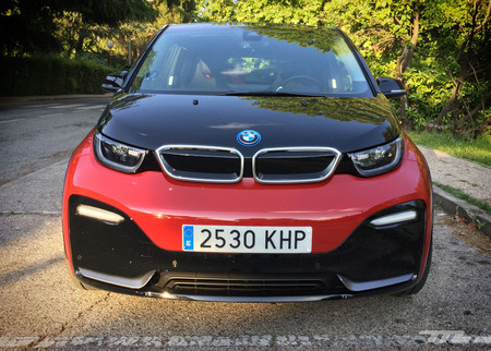 Bmw i3s frontal