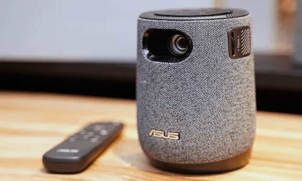 Este proyector de ASUS está rebajadísimo: ahora puedes disfrutar de los nuevos capítulos de 'The Mandalorian' en pantalla grande  