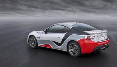 El Toyota GT86 CS-R3, coche de Rallys con tracción trasera, va tomando forma