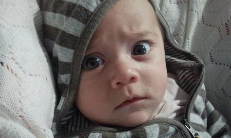 La foto de tu bebé: Daniel frunciendo el ceño