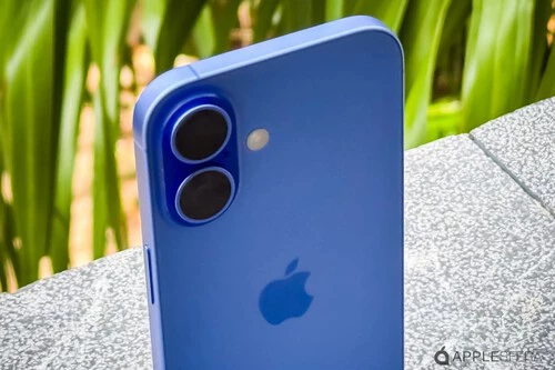 iPhone 16