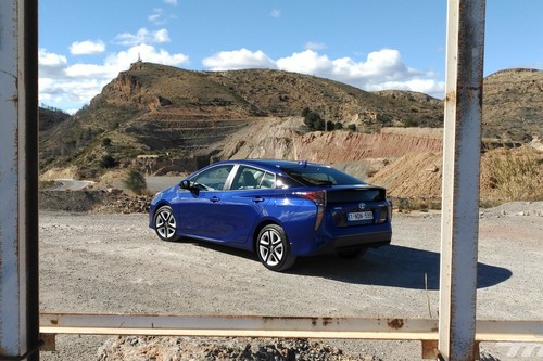 Toyota Prius 4G, a prueba: tan rompedor como el primer Prius