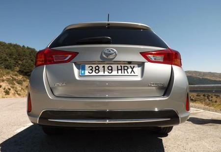 Toyota Auris Touring Sports 120D Active Cromados Pack Look