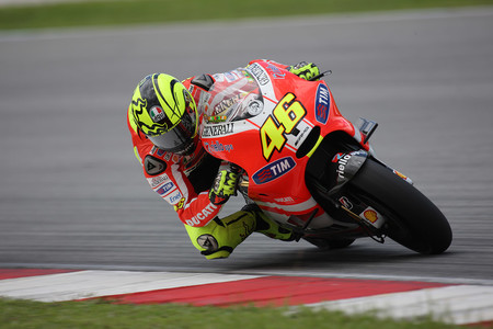 Rossi Vs Lorenzo Ducati 2