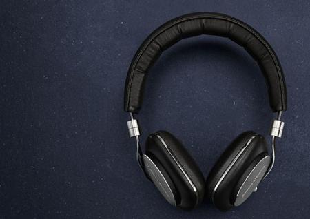 Bowers & Wilkins ha rediseñado dos de sus auriculares más interesantes: los P5 y C5