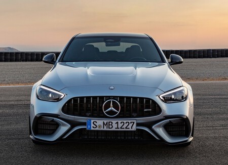 Mercedes Benz C63 S Amg E Performance 2023 1600 10
