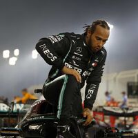 Lewis Hamilton ha superado la COVID-19 y estará al volante del Mercedes en el Gran Premio de Abu Dabi