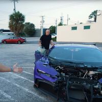 Se compró un Bugatti Chiron y lo destrozó a los dos meses en un accidente. Ahora un famoso youtuber quiere salvarlo del desguace, pero Bugatti no le deja