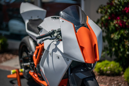 Ktm Rc8r2