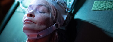 Se ve como un juego cutre e, irónicamente, es lo mejor que puedo decir de este fiasco de ciencia ficción de un director que a todos nos gustaba