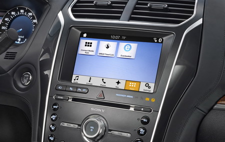 ¡Ni en tu auto estarás a salvo! Los anuncios pronto llegarán a tu sistema de infotenimiento