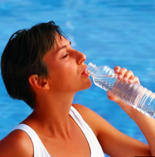Potomanía, los efectos negativos que el agua puede tener en nuestra salud
