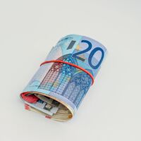 Cómo saber si cobrarás los 200 euros de ayuda y recuerda que debes declararlos a Hacienda  