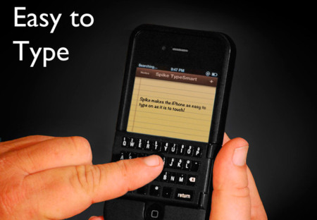 Spike, una funda protectora para el iPhone con teclado físico