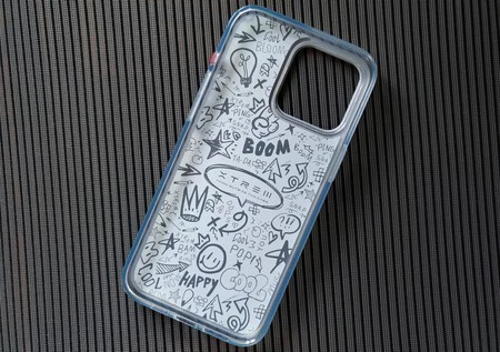 Los detalles de la funda están muy cuidados. Incluso el interior de la carcasa