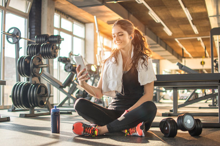 Cinco aplicaciones móviles con temporizador de intervalos diseñadas para hacer entrenamientos HIIT