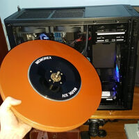 Los primeros discos duros de la historia eran gigantescos. Luego sucedió un milagro: la miniaturización 