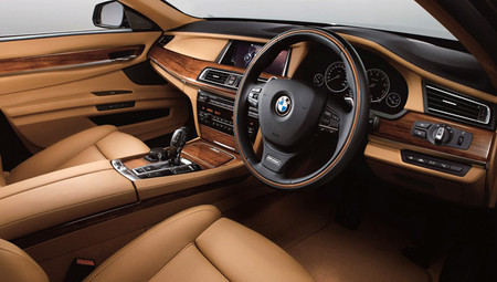 BMW ActiveHybrid 7 Individual Edition, para Japón