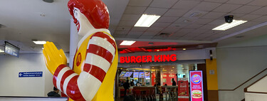 Por qué siempre hay un McDonald’s al lado de un Burger King y viceversa. La respuesta la tiene la Ley de Hotelling