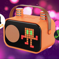Esta máquina de karaoke es ideal para llevar a a todas partes, viene en tres colores y cuesta apenas 559 pesos 