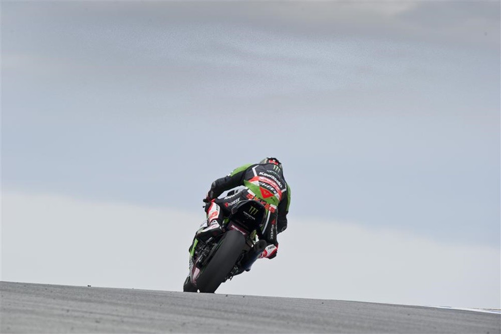 Superbikes Malasia 2015: Tom Sykes se lleva la Superpole con Jordi Torres segundo 
