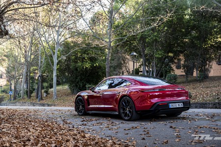 Porsche Taycan Gts 2026 Prueba 016