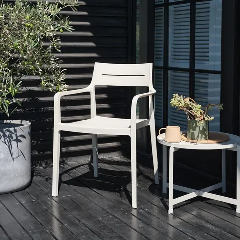 Silla apilable INGSTRUP beis