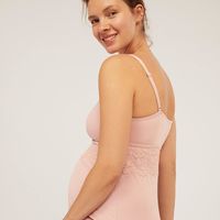 Oysho nos conquista con su colección Maternity, ideal para el embarazo y la lactancia