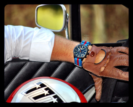 Los relojes Straton tienen colores que te recordarán a los coches de carreras...a todas horas