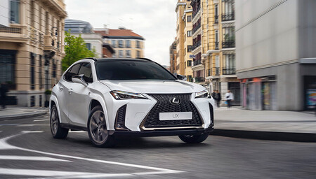 Lexus UX 250h 2022