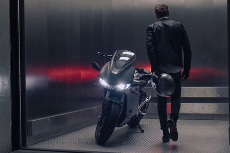 Zero Motorcycles renueva su gama con motos eléctricas actualizadas y la Zero SR/S de 110 CV y 21.900 euros como referencia