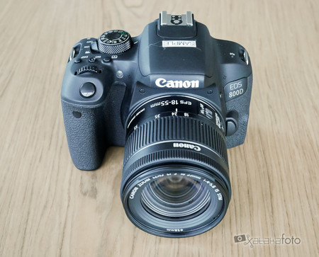Canon EOS 800D, toda la información y toma de contacto con la nueva réflex de gama media-baja