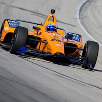 El calvario de Fernando Alonso en su regreso a Indianápolis: lluvia, avería del McLaren y peor tiempo de la sesión