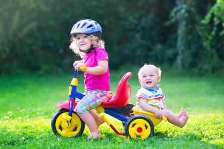 ¿Por qué la infancia en los humanos es tan prolongada?