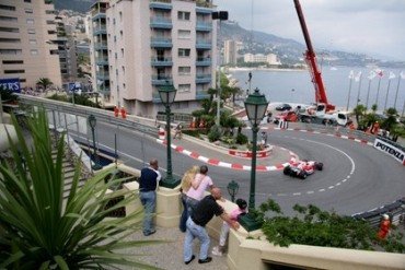 Schumacher saldrá último mañana