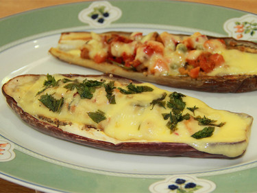 Receta de berenjenas rellenas de verduras con queso gouda sin lactosa