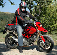 Ducati Hypermotard 1100 empezará a producirse en mayo