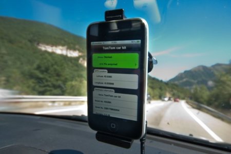Probamos el TomTom CarKit para el iPhone, ¿vale la pena su compra?