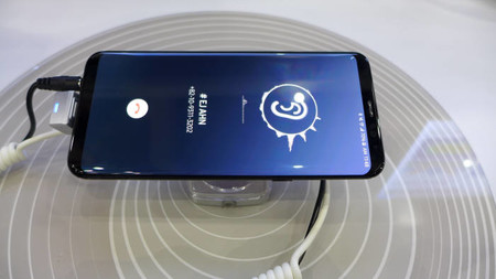 Las últimas filtraciones apuntan a que el Samsung Galaxy Note 10 contará con el altavoz bajo la pantalla