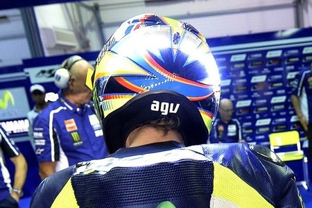 MotoGP Catar 2014: el casco con LED de Valentino Rossi
