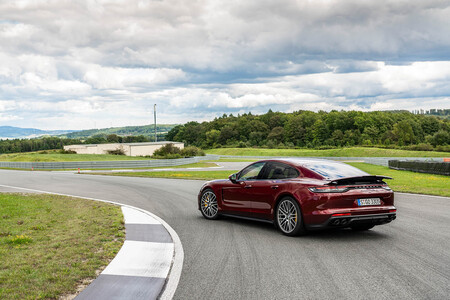 Porsche Panamera Turbo S